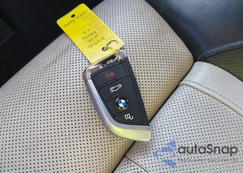 2015 BMW X6 xDrive50I z USA, uszkodzony, nr VIN 5UXKU6C56F0F93848